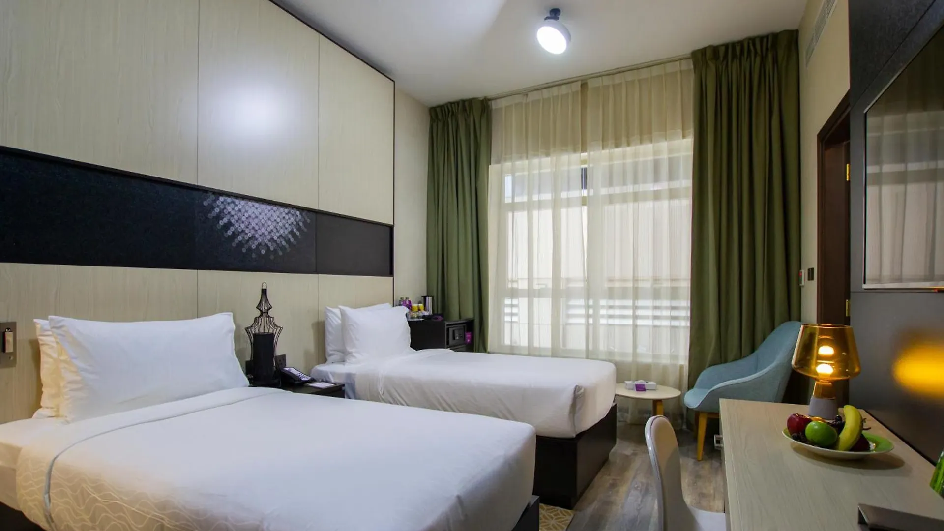 Time Express Hotel Al Khan Sharjah