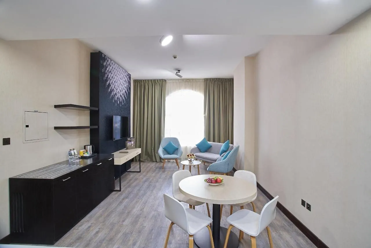 Time Express Hotel Al Khan Шарджа