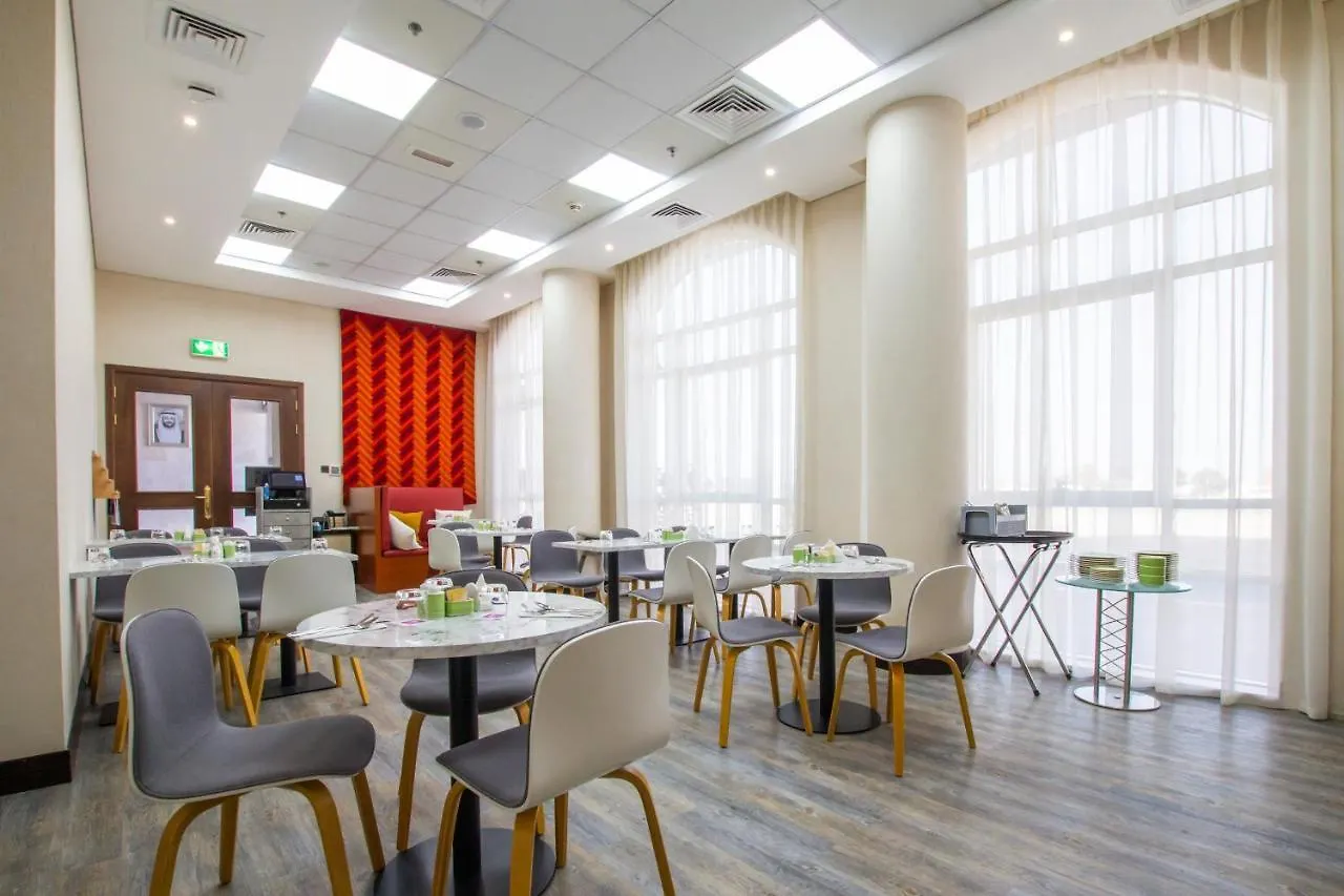 Time Express Hotel Al Khan Szardża